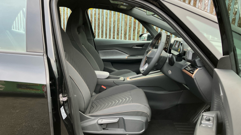 CUPRA Born 170kW e-Boost V1 59kWh 5dr Auto Electric Hatchback